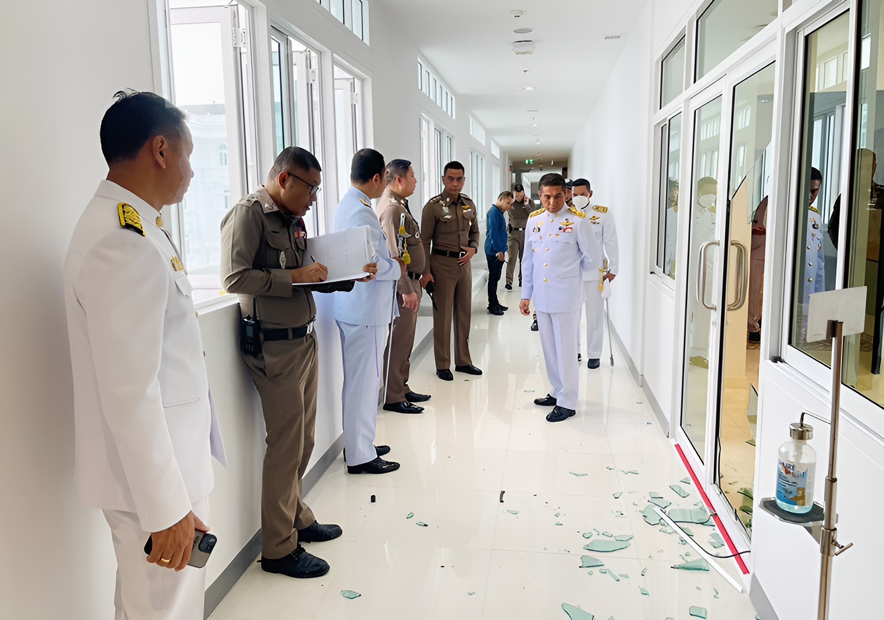 Russian man with axe attacked Phuket governor's office