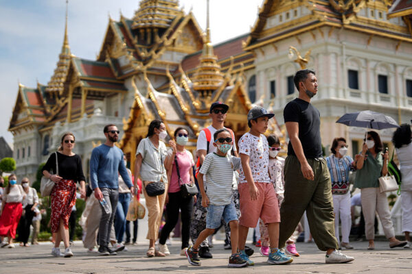 Thailand to limit visa-free entry for Chinese to 15 days