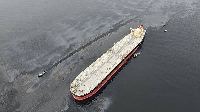 oil spill