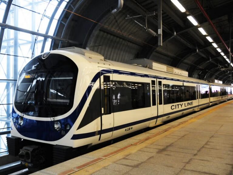 Thai Railways to boost passenger numbers at U-Tapao Airport
